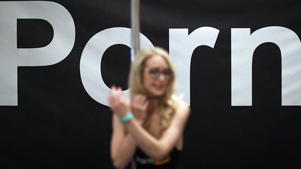 Pornhub открыл всем бесплатный премиум-доступ